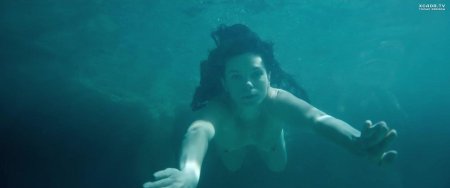 Голая фотосессия под водой