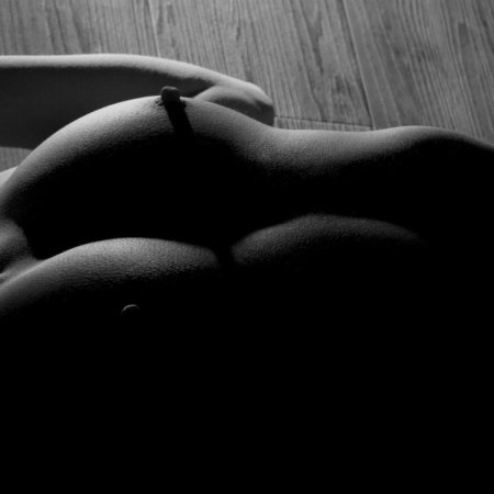 Черно белая эротика