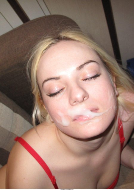 Сперма на лице блондинки