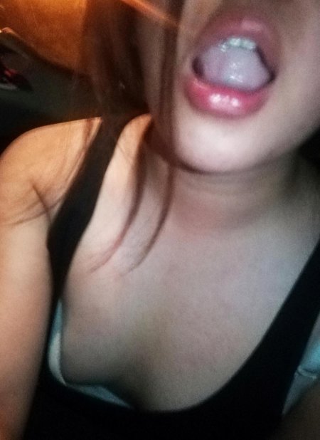 Селфи девушки перед минетом