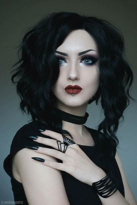 Макияж в готическом стиле