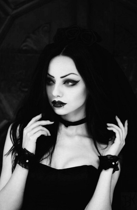 Дарья гончарова модель готика