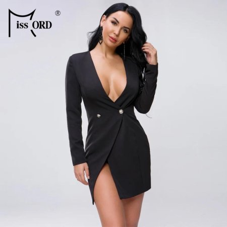 Пиджак с декольте