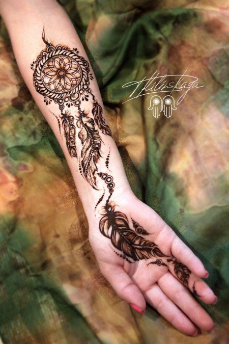 Мехенди на предплечье