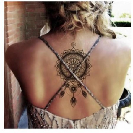 Мехенди ловец снов на спине