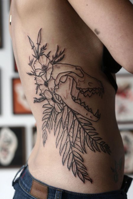 Женская татуировка