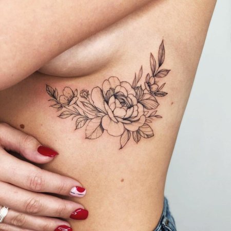 Татуировки для девушек под грудью