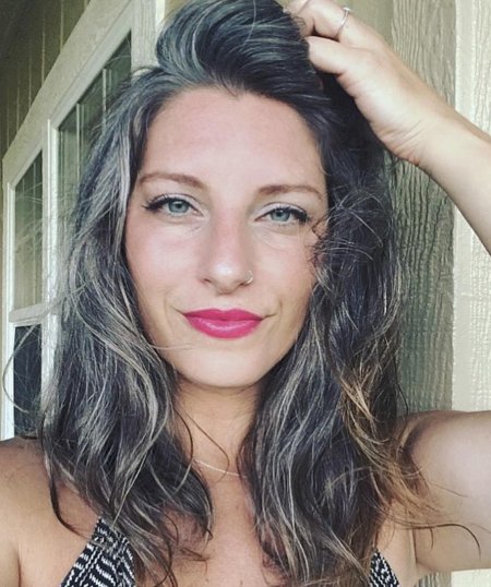 Седина у женщин