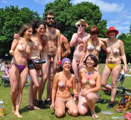 Фестиваль нудистов