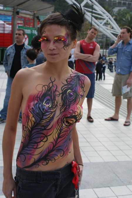 Бодиарт на улице