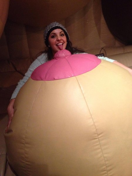 Надувная грудь