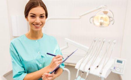 Работа стоматолога