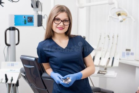 Врач стоматолог девушка