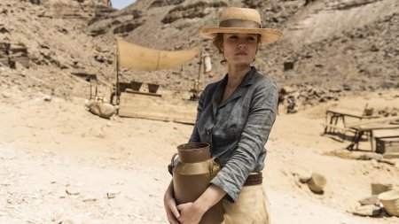 Джейн берёт ружьё ()