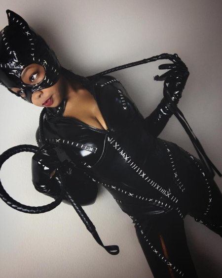 Женщина кошка из бэтмена