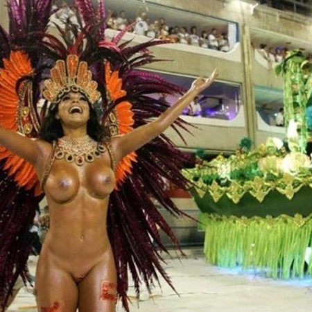 Андреа мартинс бразилия карнавал голые