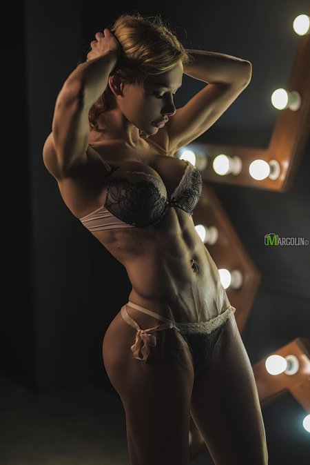 Фитоняшка сиськи