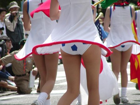 Японские девушки засветили