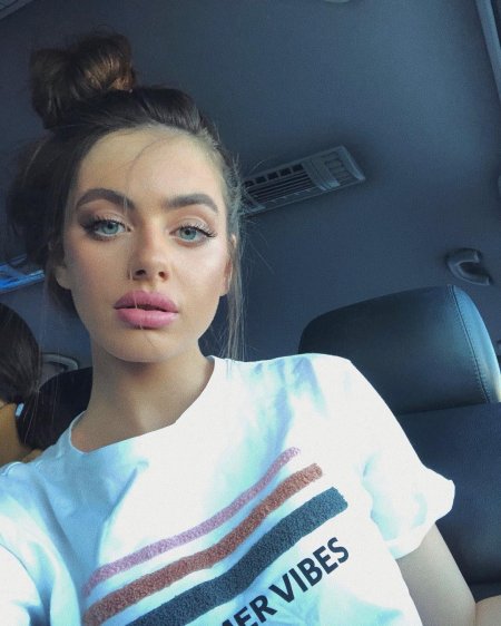 Яэль шелбиа модель