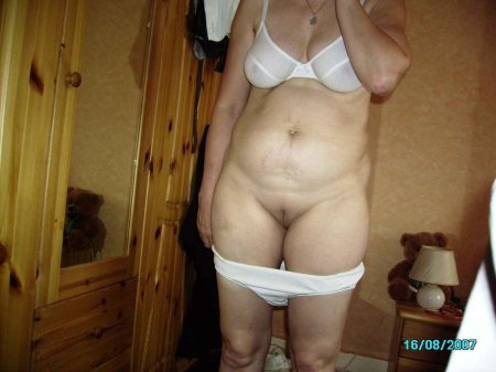 Женщины в домашних трусах