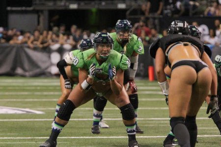 Женский американский футбол