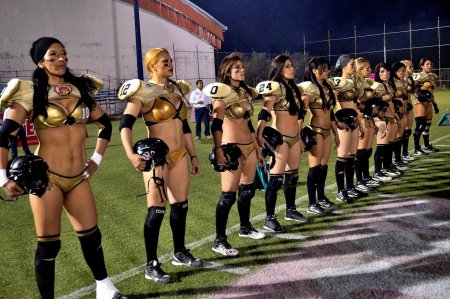 Американский женский футбол