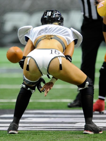 Американский футбол девушки