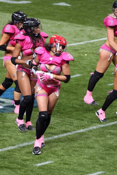 Американский футбол женский
