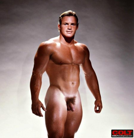 Голые мужчины знаменитости