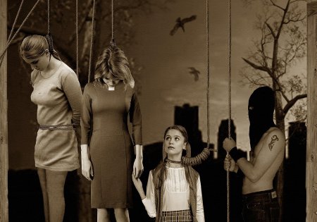 Бдсм повешенные девушки