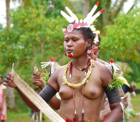 Голые папуаски новой Гвинеи