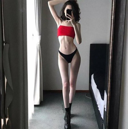 Талия Maddy Crum