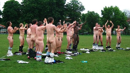 Голые регбисты волосатые