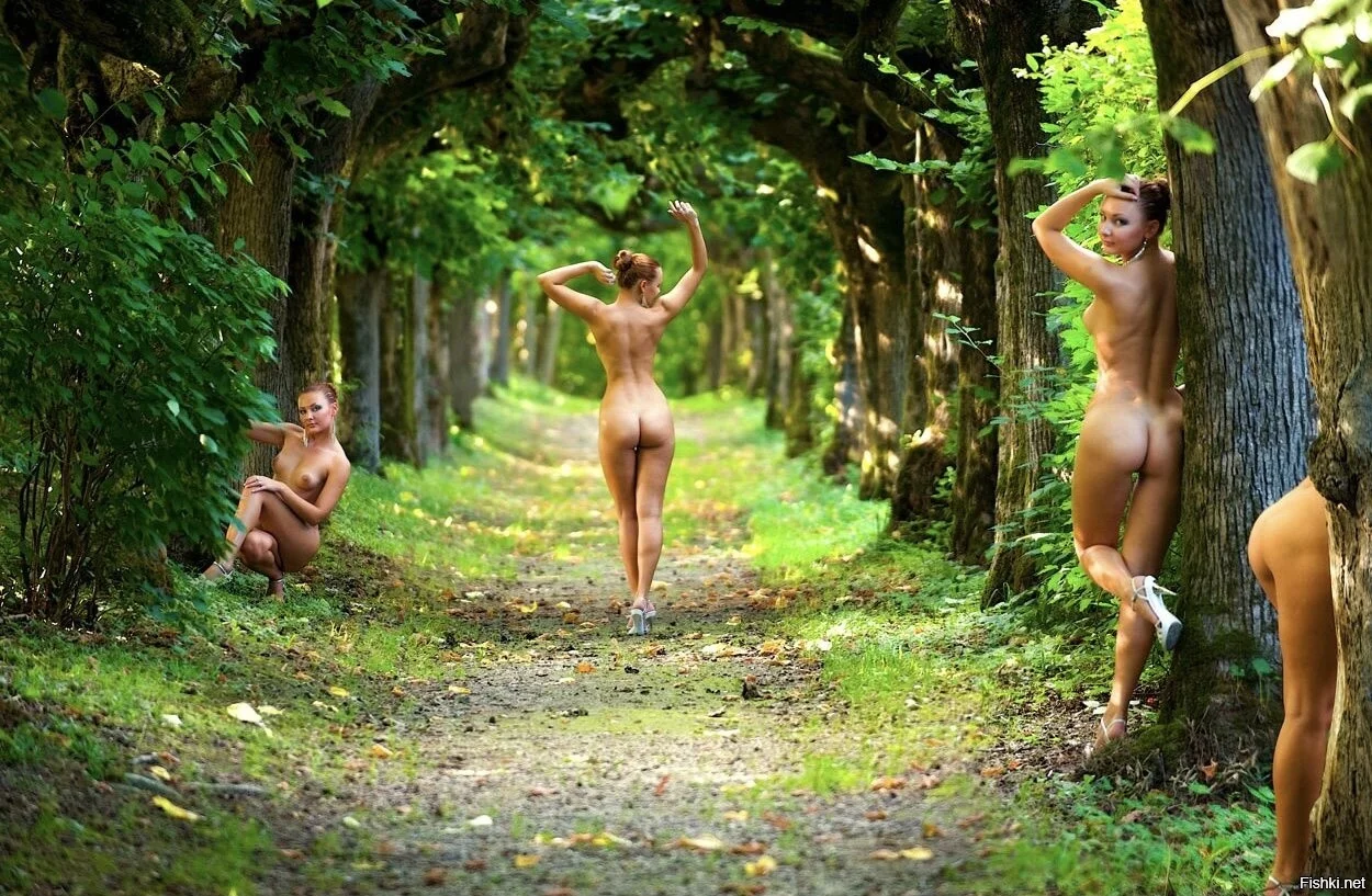 Необычные девушки голышом