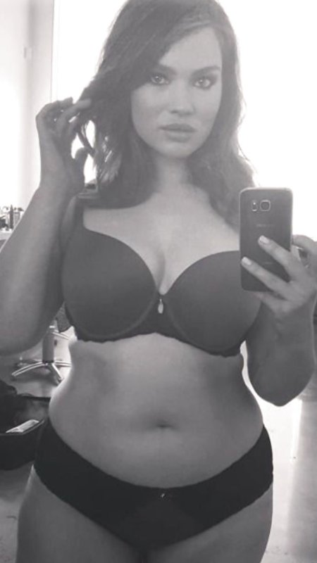 Тара Линн 2022