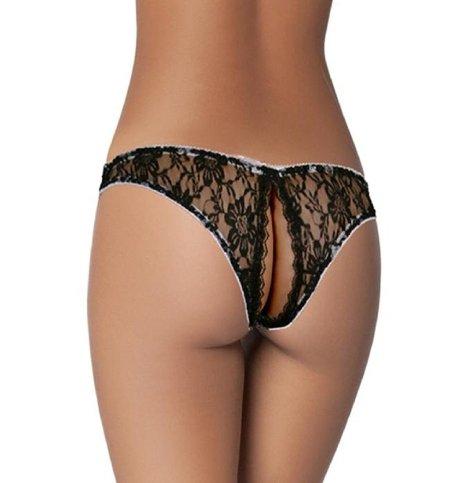 Женские трусики с прорезью