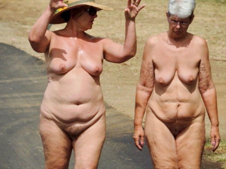 Retro mature ГРЕННИ nudist фестиваль
