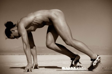 Занятия спортом в голом виде