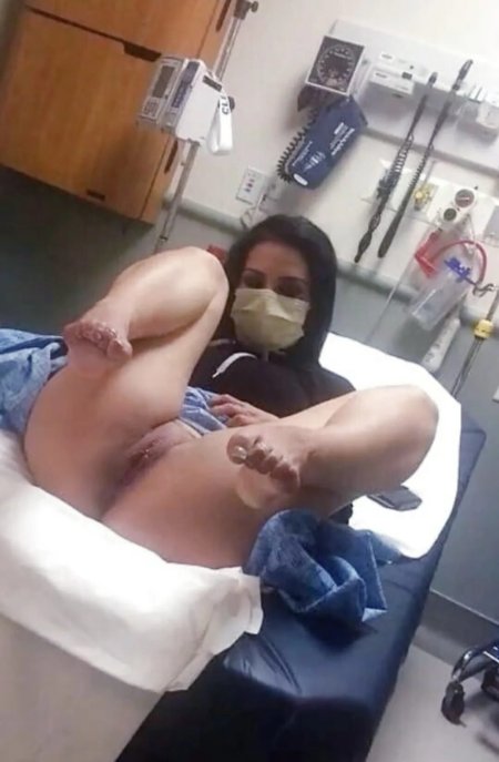 Селфи медсестер с большими сиськами