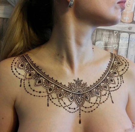 Мехенди ожерелье