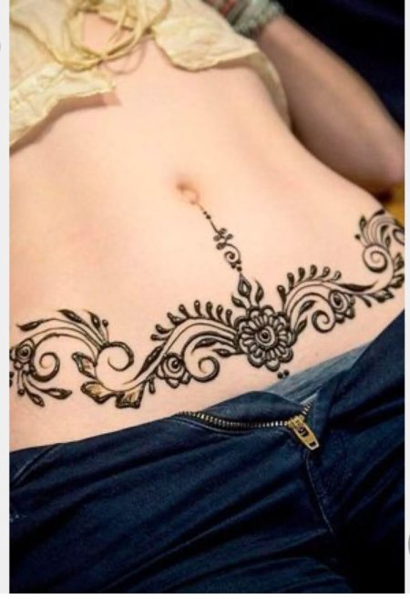 Тату на животе