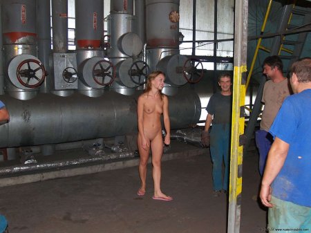 Эротика на заводе