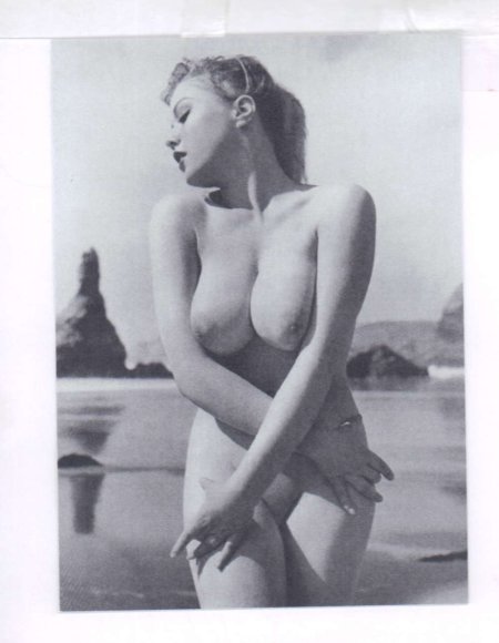 Маргарет Нолан ретро