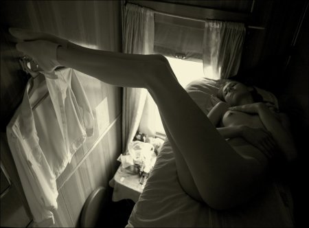 Девушки в купе