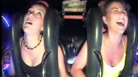 Теряет сознание на аттракционе