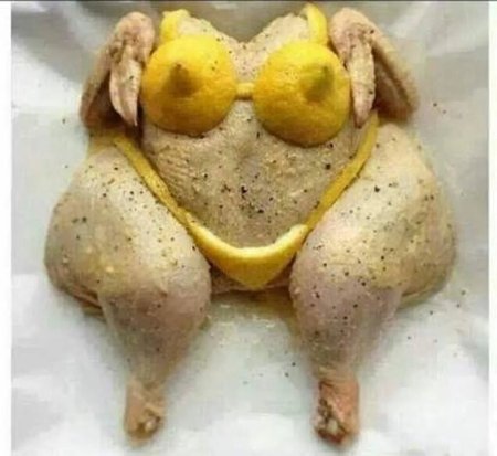 Курица в купальнике