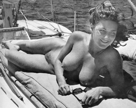 Советские женщины топлесс