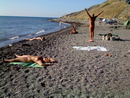 Лисья бухта нудиский пляж