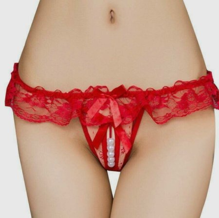 Кружевные трусы с вырезом