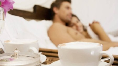 Чашка кофе в постель